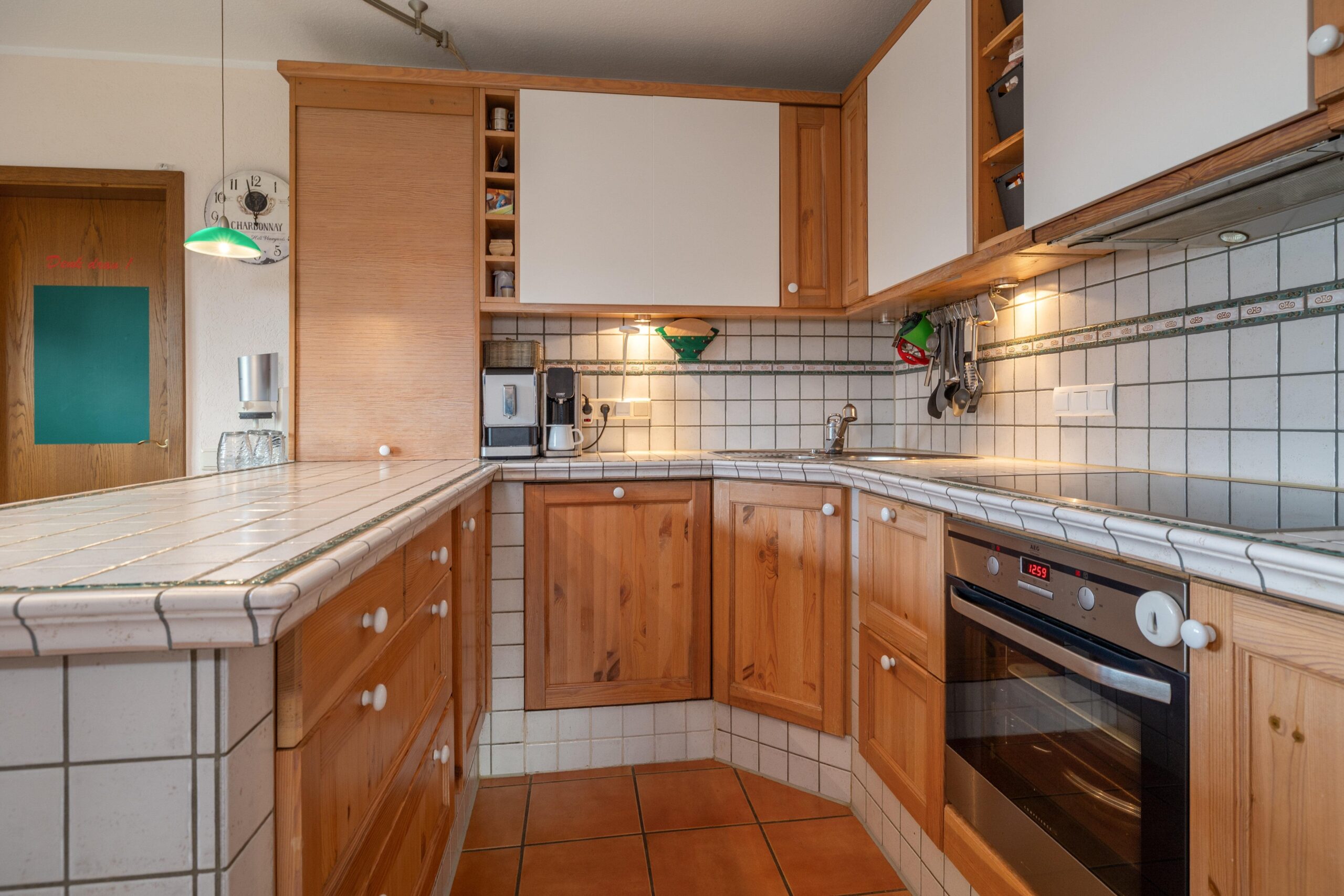 Einbauküche mit Theke